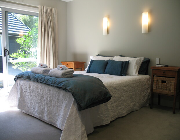 Lake Karapiro Luxury BnB Accommodation/View Our Guest Rooms | Karapiro ...